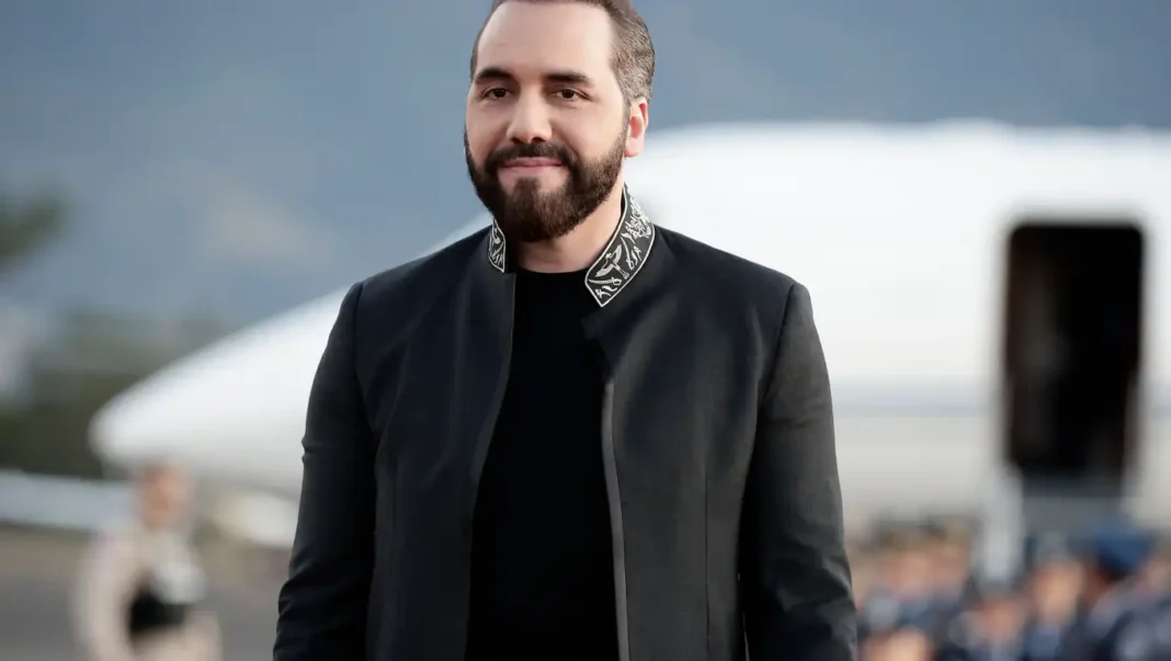 Bukele pone en Costa Rica la primera piedra de una prisión inspirada en su megacárcel