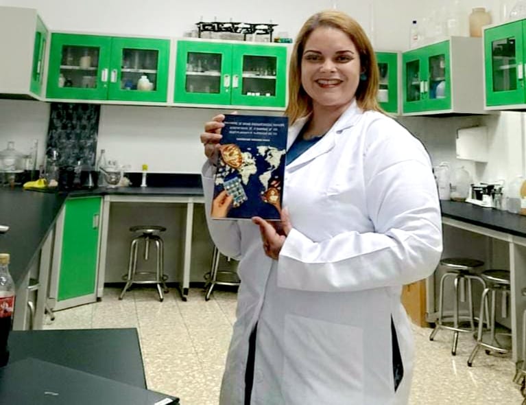 Carla Fonseca Breamadrid lanza su página web oficial para fortalecer la gestión de calidad farmacéutica y promover su nuevo libro