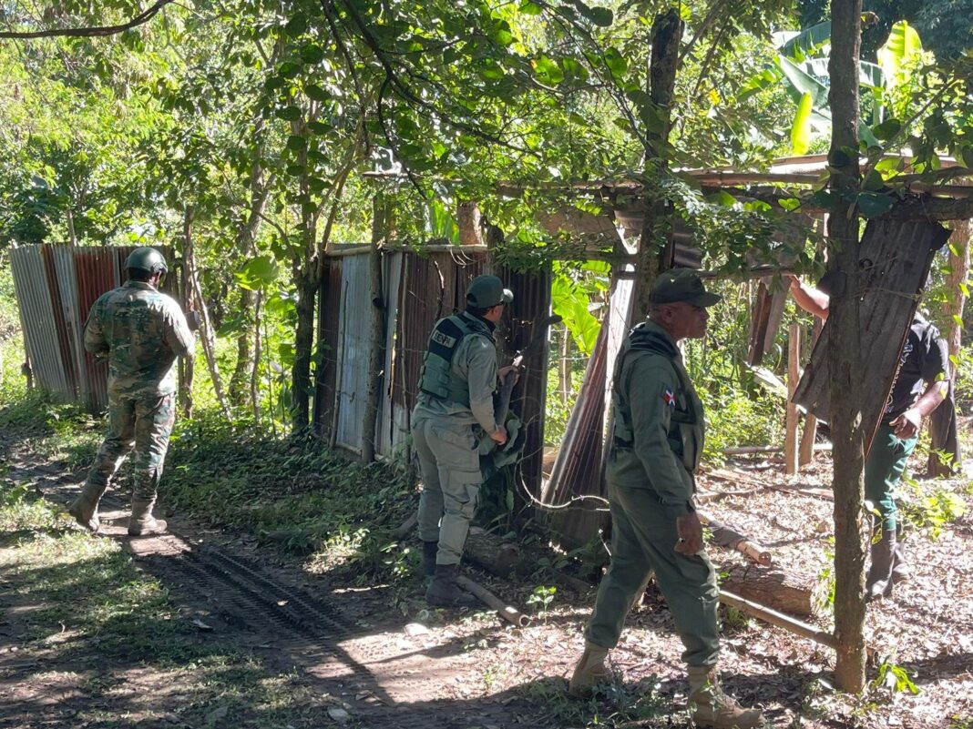 Medio Ambiente libera áreas protegidas del río Yuna en Monseñor Nouel