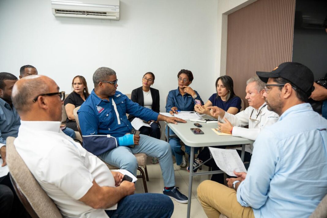 Propeep y Desarrollo Barrial supervisan y coordinan intervenciones del “Gobierno Contigo” en La Altagracia