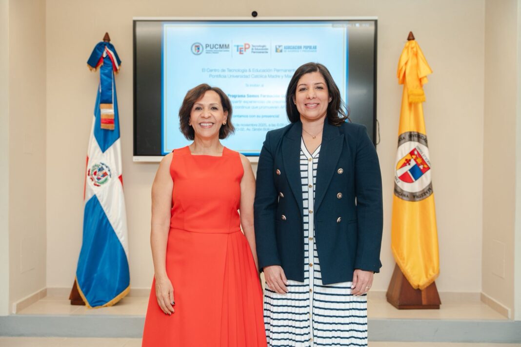 Inician diplomados en TEP PUCMM para clientes de APAP