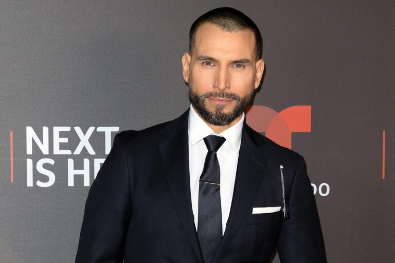 El mexicano Rafael Amaya vuelve a 'El señor de los cielos' como un "homenaje a los fans"