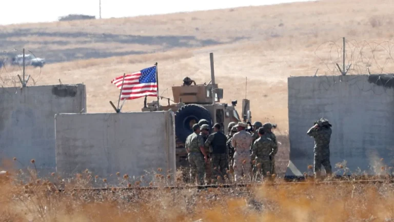 EE.UU. abandona una base militar clave en Siria