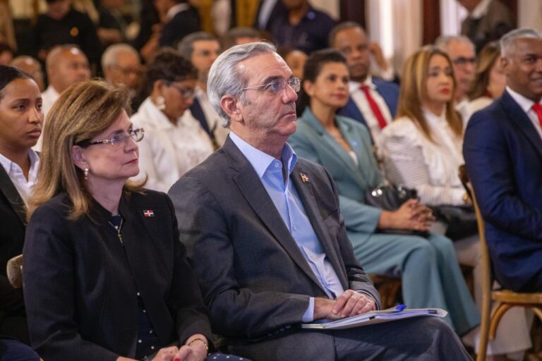 Presidente Abinader encabeza presentación de avances en salud mental a nivel nacional