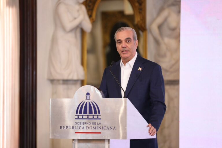 Presidente Abinader asegura que la Línea 2C del Metro cumple estándares de seguridad