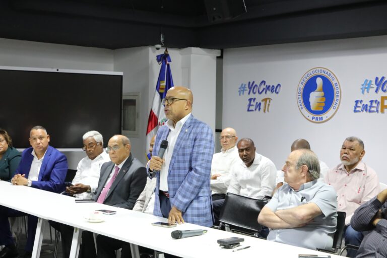Alfredo Pacheco destaca los 11 años del PRM como una decisión colectiva para transformar la política dominicana