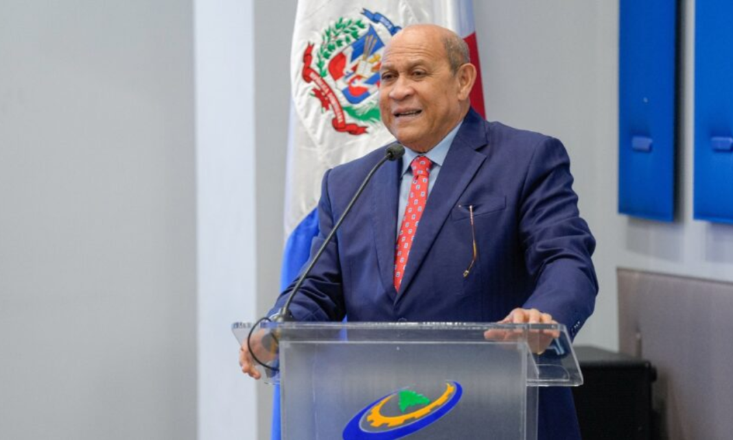 Presidente Abinader designa a Rafael Evaristo Santos Badía como nuevo ministro del MESCyT