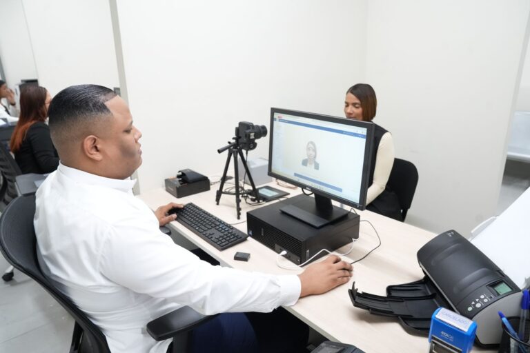 Habilitan citas para el pasaporte electrónico en Centro de los Héroes y Megacentro