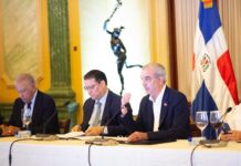 Presidente Abinader lidera encuentro con sectores para frenar alza de precios
