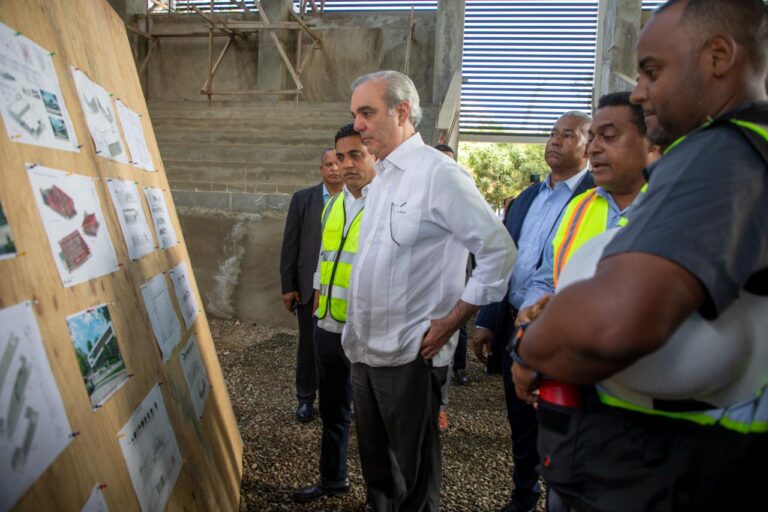 Presidente Abinader supervisa avances de los Juegos Centroamericanos y del Caribe 2026