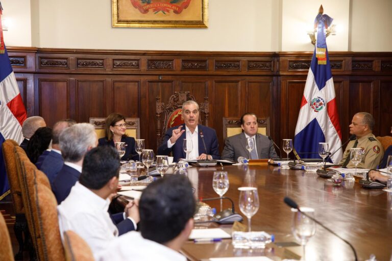 Gobierno anuncia nuevas medidas para enfrentar de la crisis en Medio Oriente