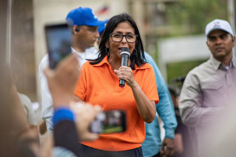 Delcy Rodríguez dice que conversó con Trump y Rubio y ratificaron su respaldo a Venezuela