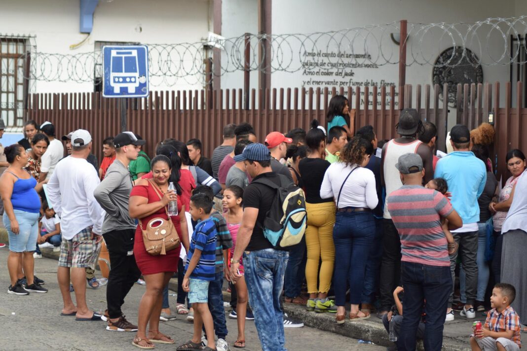 Por primera vez los cubanos superan a los venezolanos en pedidos de refugio en Brasil Por primera vez los cubanos superan a los venezolanos en pedidos de refugio en Brasil