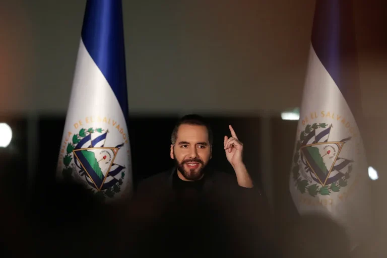 Bukele ganó la candidatura presidencial de su partido para las elecciones del 2027