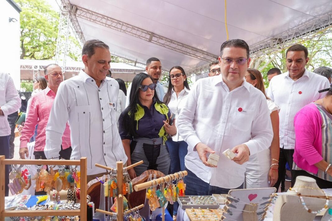 MICM lleva la Ruta Mipymes a San Pedro de Macorís MICM lleva la Ruta Mipymes a San Pedro de Macorís
