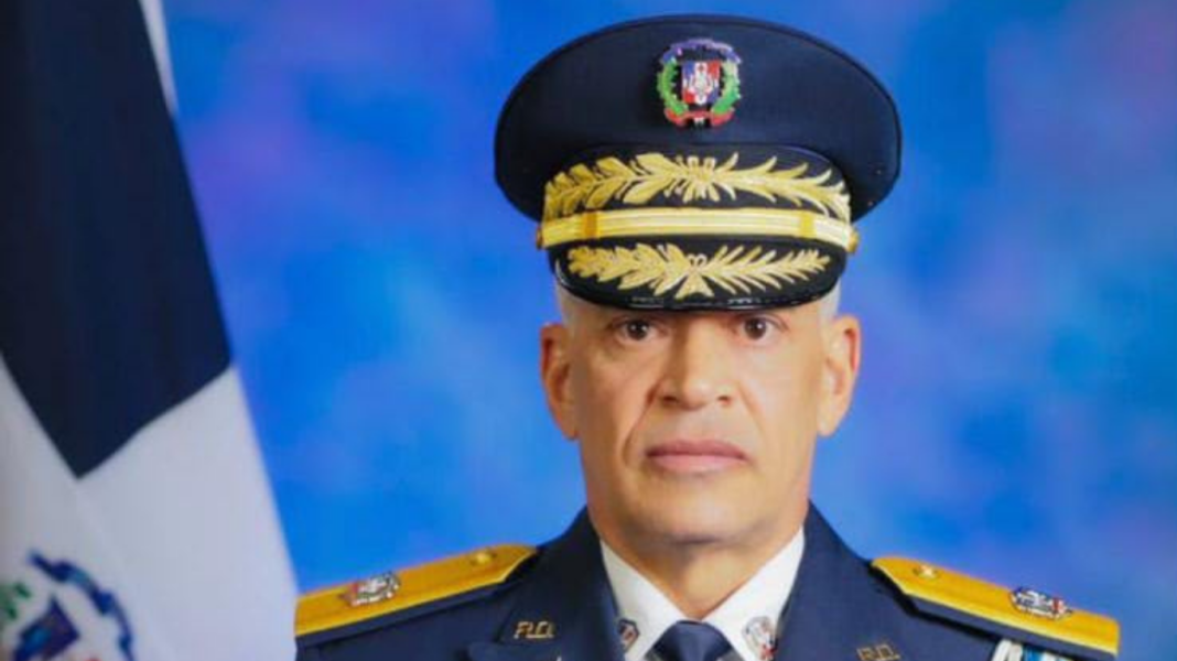 Presidente Abinader designa a Ernesto Rodríguez García como nuevo director de la Policía Nacional Presidente Abinader designa a Ernesto Rodríguez García como nuevo director de la Policía Nacional